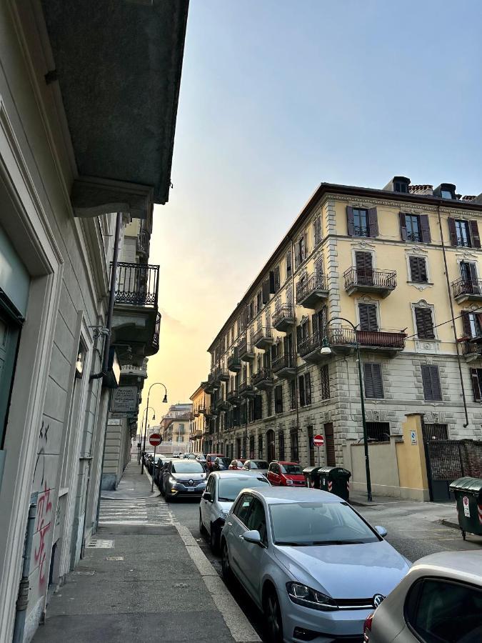 Casa Santa Chiara - Vicino Porta Susa F.S. Τορίνο Εξωτερικό φωτογραφία